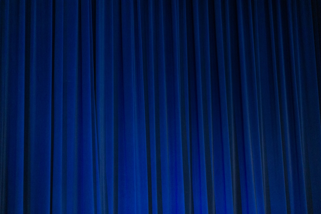 Curtain