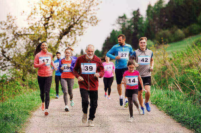 건강한 노화를 위해 사회 활동을 유지하는 것이 중요한 이유