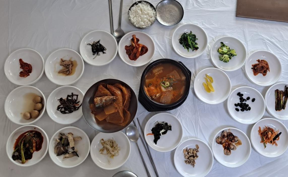 생생정보 옥실할머니의 고등어조림백반 한상 차림