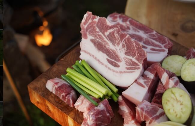 제주도-솥뚜껑흑돼지