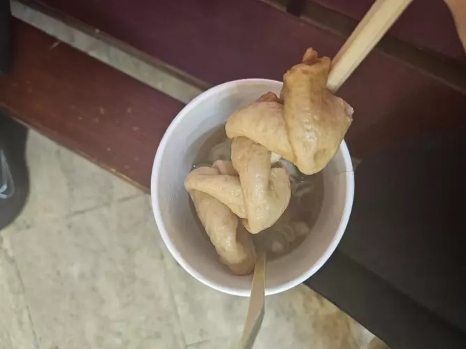 컵우동 어묵 크기