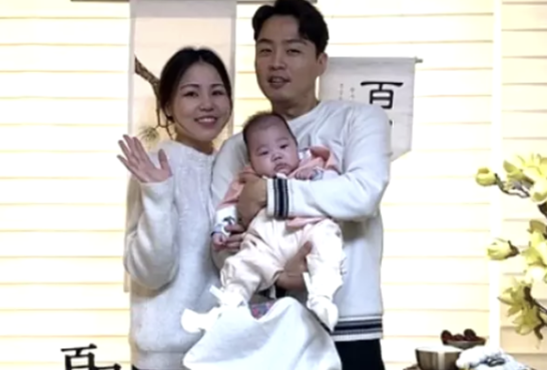알리 가족사진