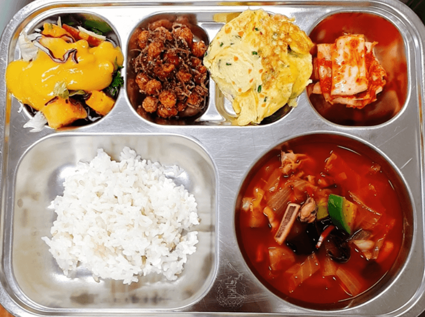 초등학교 급식 사진