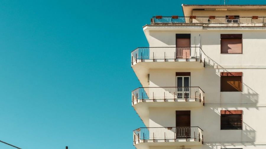 아파트 베란다 누수 원인&middot;해결&middot;비용 총정리