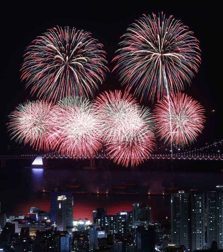 2024 부산 불꽃축제 시간 명당 주차 정보 유료좌석 잔여 티켓 예매 행사 일정 교통 통제