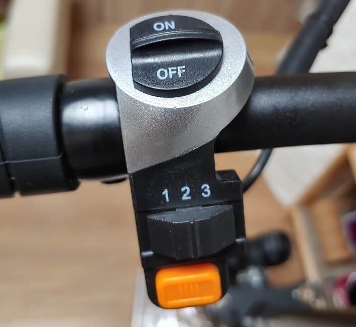 전조등-방향지시등-경적