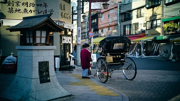 택시에서 내리면 바로 아사쿠사 사원