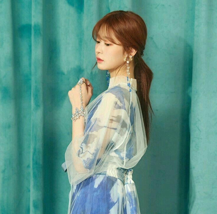 아이즈원 김민주 최애사진