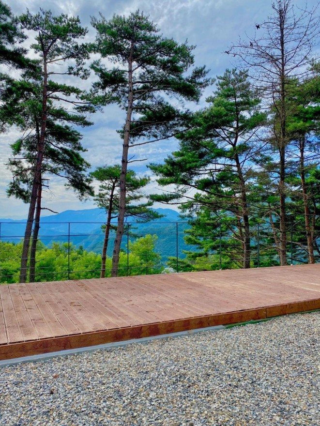 구름품은캠핑장