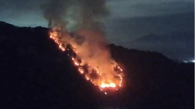 노원구 상계동 수락산 산불 발생