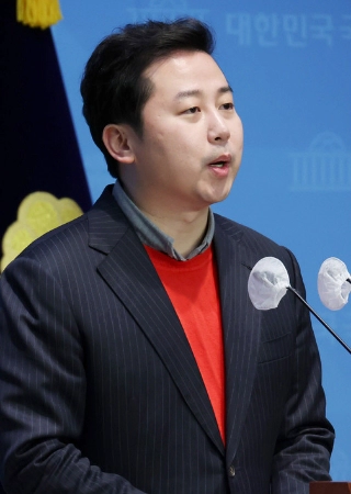 장예찬 프로필 나이 고향 학력 직업 여론조사