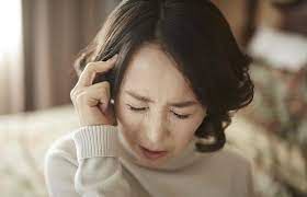 노인 현기증 어지러움증의 원인및 증상 해결방법 안내와 좋은 음식 알아보기 썸네일 안내.