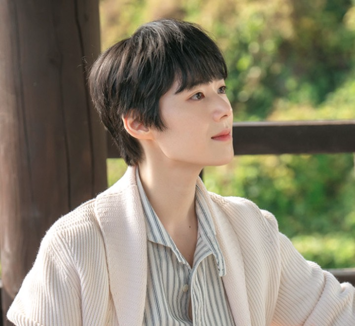 문옥경역의 정은채