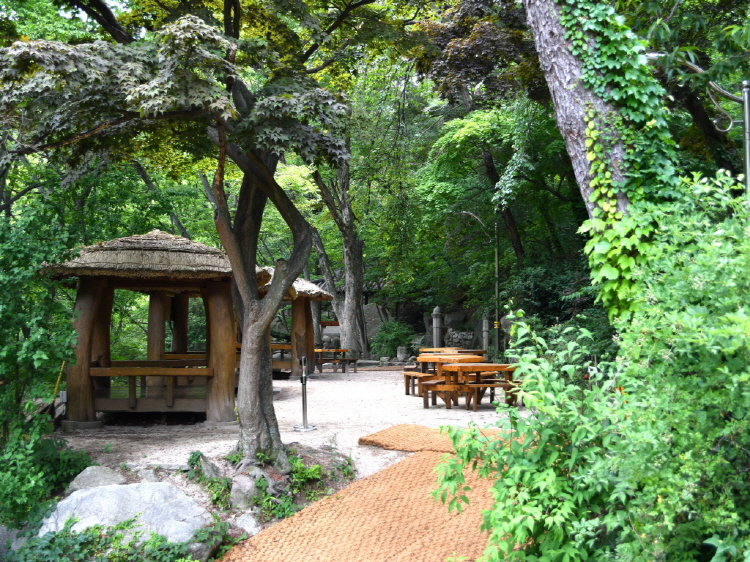 북한산 생태탐방원 전경