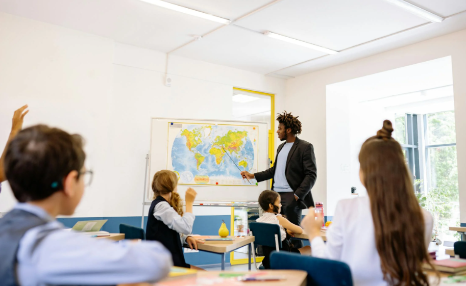 AI 시대지만 사람이 할 수밖에 없는 직업 3가지