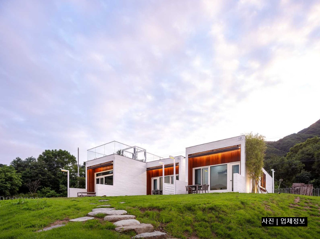 가평 데이트 여행 핫플 총정리 나는솔로 26기 프랑스가정식 두부전골 펜션 