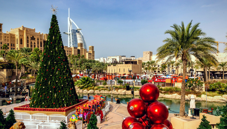 두바이 크리스마스 트리