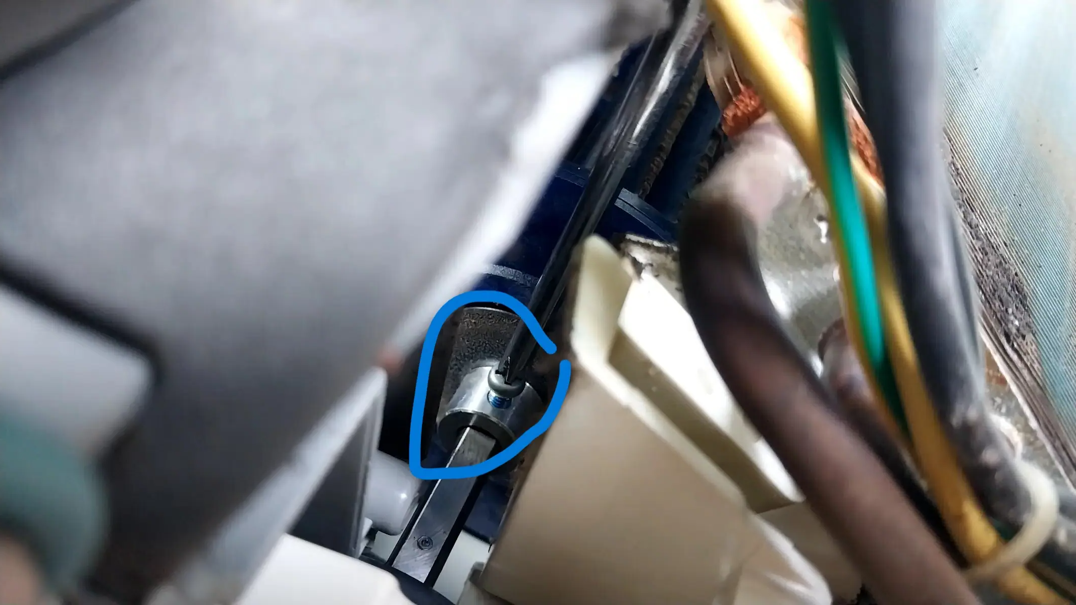 에어컨-팬축-분해하기