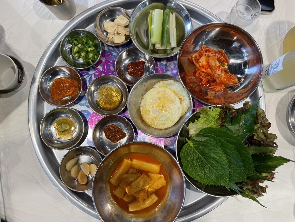 스뎅식당 밑반찬