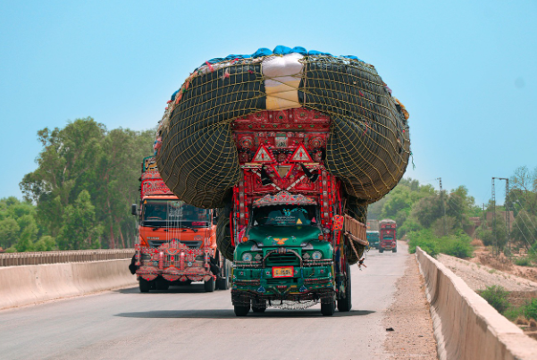 파키스탄 트럭 사진