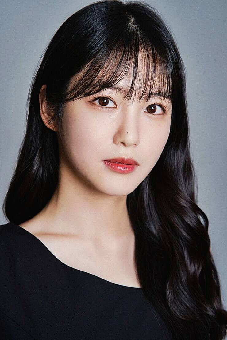 배우-신예은