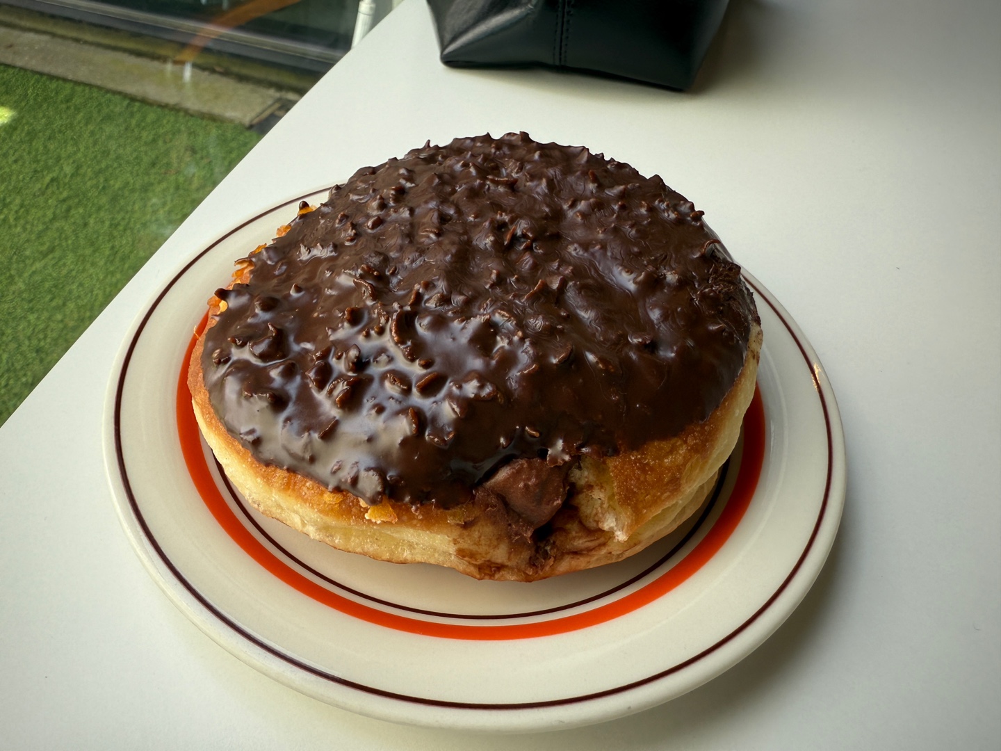 🍓 판교의 끝자락 카페 도넛 드로잉 x 크랙크랙 방문 후기 – 도넛드로잉과 바게트의 소리까지 맛있는 곳