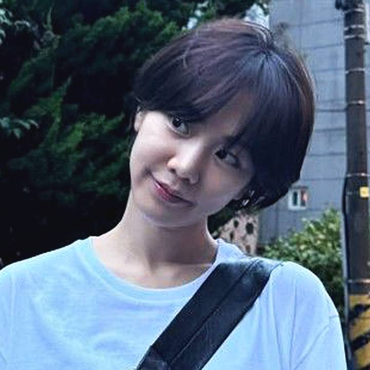 배우-한지은