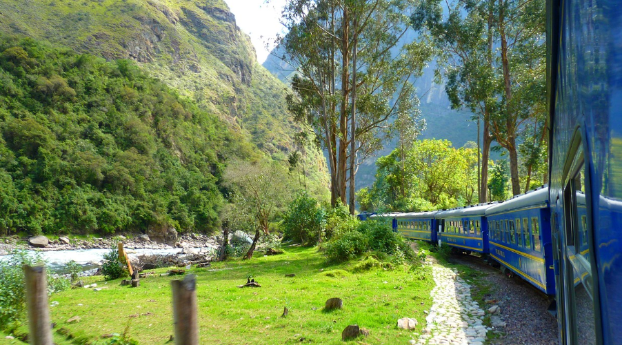 자유로운 여행 내일로 패스의 희망찬 모습