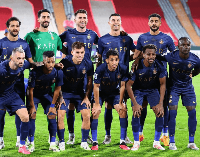 호날두 수입 1위