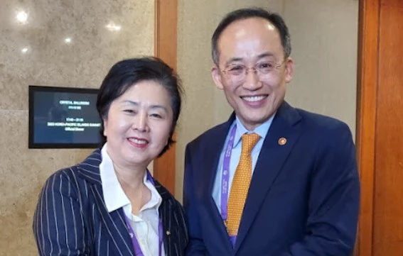 김영선 의원 프로필 나이 고향 학력 재산