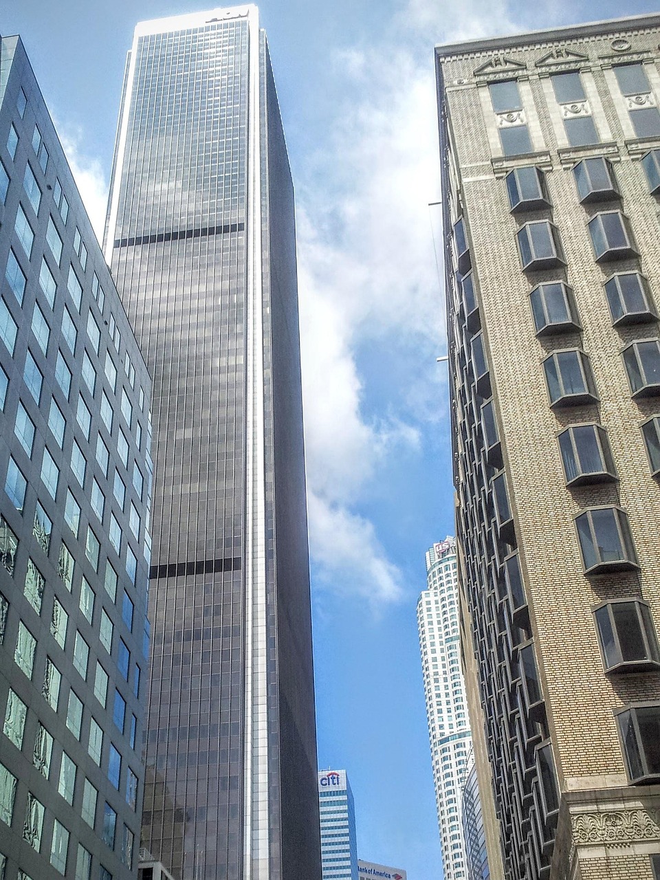 LA 다운타운 고층빌딩 이미지