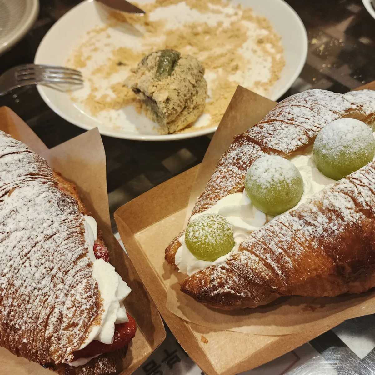 설산뷰 카페 TOP 5 (유정1995 기장본점)