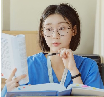 언젠가는 슬기로울 전공의생활 등장인물 관련 사진