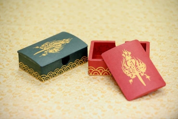 금박 장식으로 만드는 나만의 명함 케이스