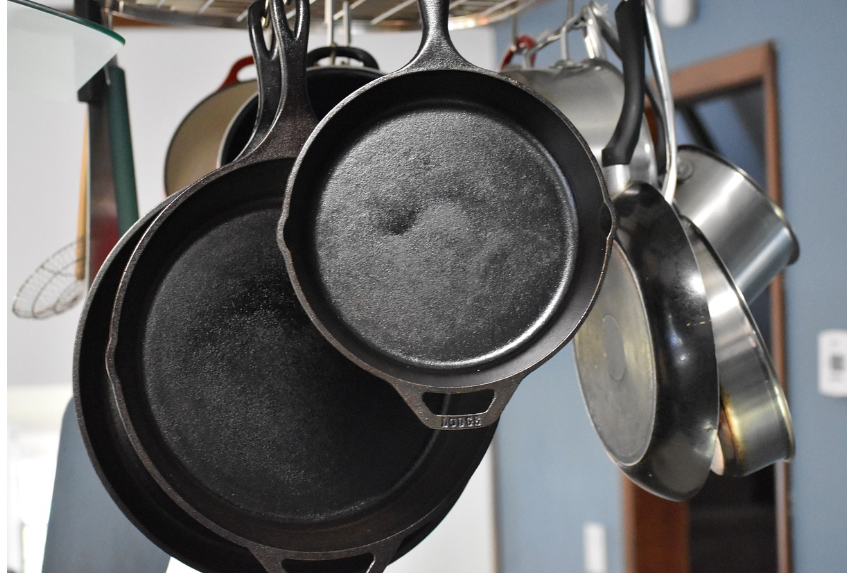 프라이팬 수명 늘리는 세척과 관리 방법