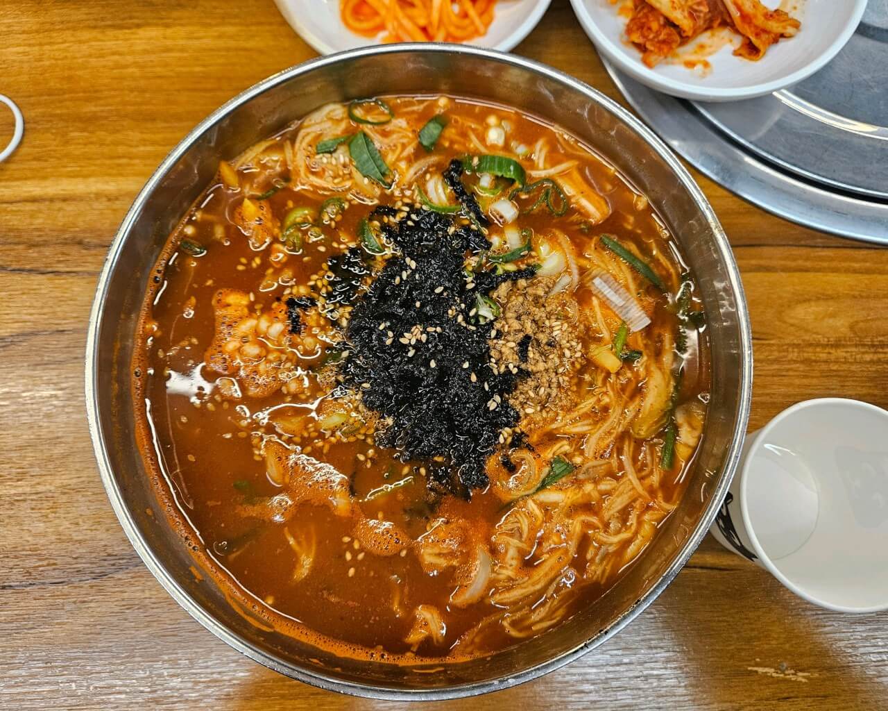 생생정보 2311회 오늘 또 방문 스타 밥집 가수 원미연 추천 맛집 경기도 고양시 일산 미몽만두전골 장칼국수