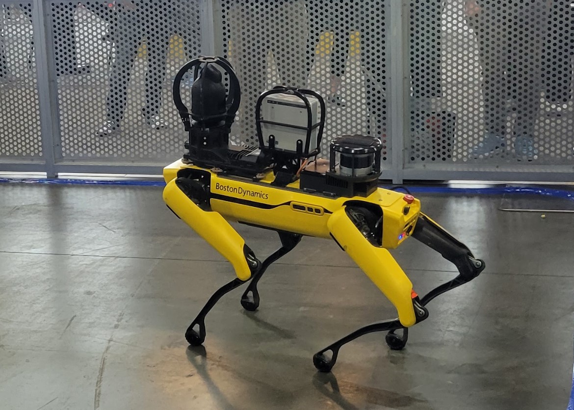 보스턴 다이나믹스의 4족 보행 로봇