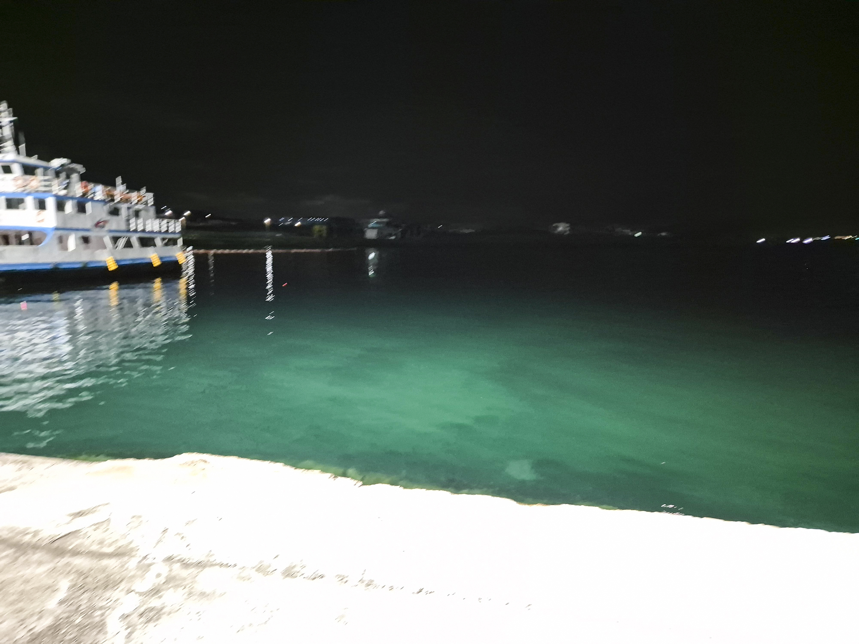 저녁의 하우목동항