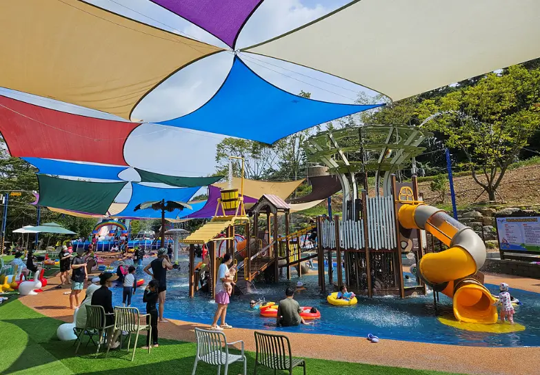 석문공원 물놀이장