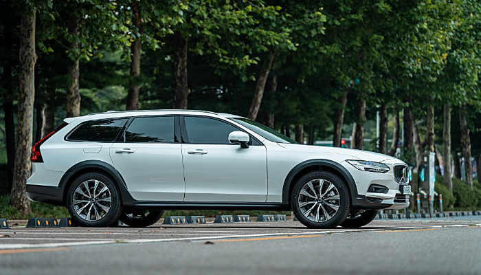 볼보 V90 중고차 가격 시세표 연비