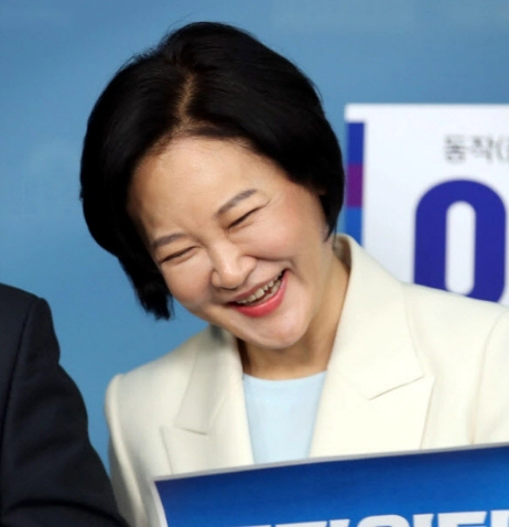 이수진 국회의원 프로필 나이 고향 학력 재산 지역구 평가