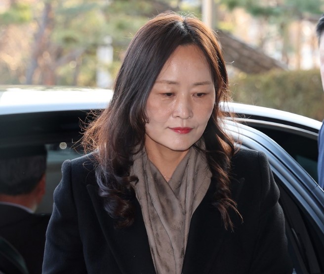 헌재에 출근하는 정정미 헌법재판관