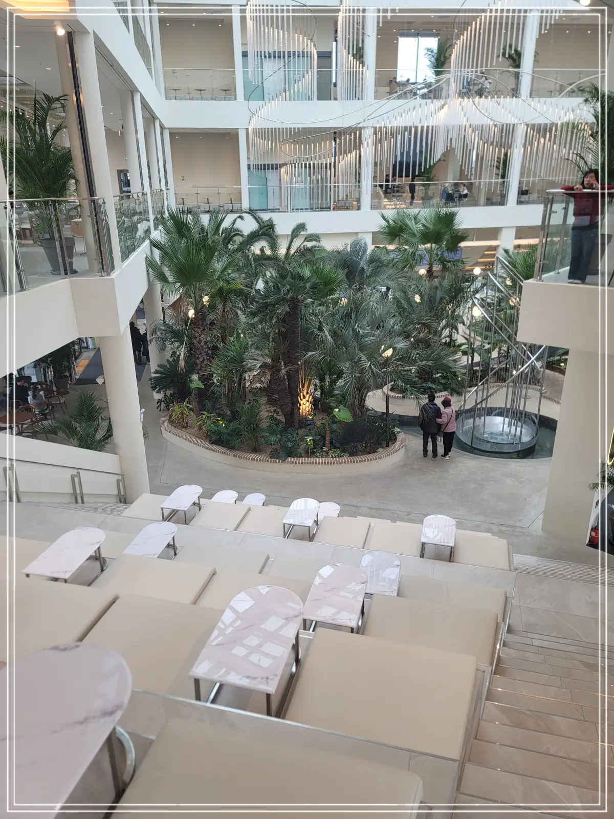 후탄 계단좌석-정원