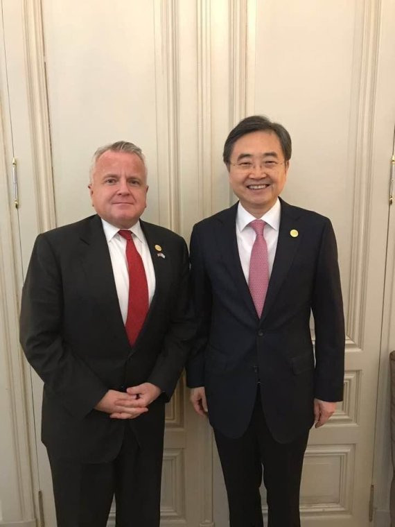 조현 외교부장관 공직 경력