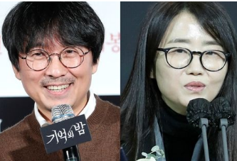 장항준씨와 김은희씨가 인터뷰하는 사진입니다.