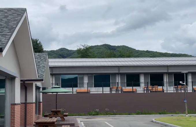 여름휴가지 계곡펜션 추천 - 서울근거리 홍천, 강원도 정선, 평창, 화천, 충북 충주