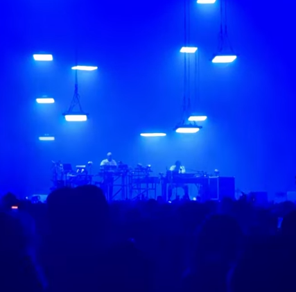 프레드 어게인 내한