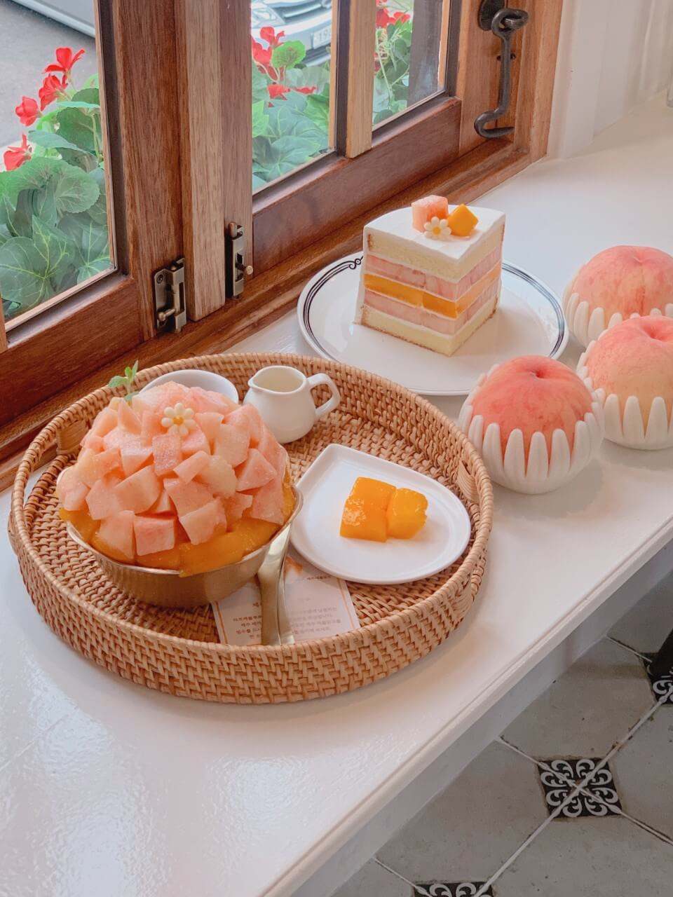 생방송투데이 오픈런 과일빙수 카페 위치 라플레플루트