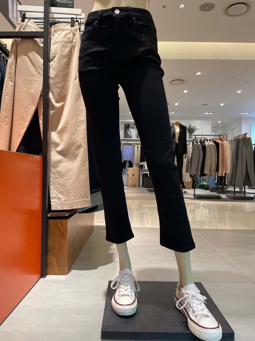 PLAC 플랙진 PJTO5HAK253 HART 여성 하트 K25 블랙 데님 팬츠 슬림 스트레이트핏 청바지 블랙진