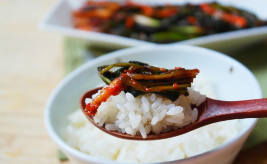 고들빼기한숟가락